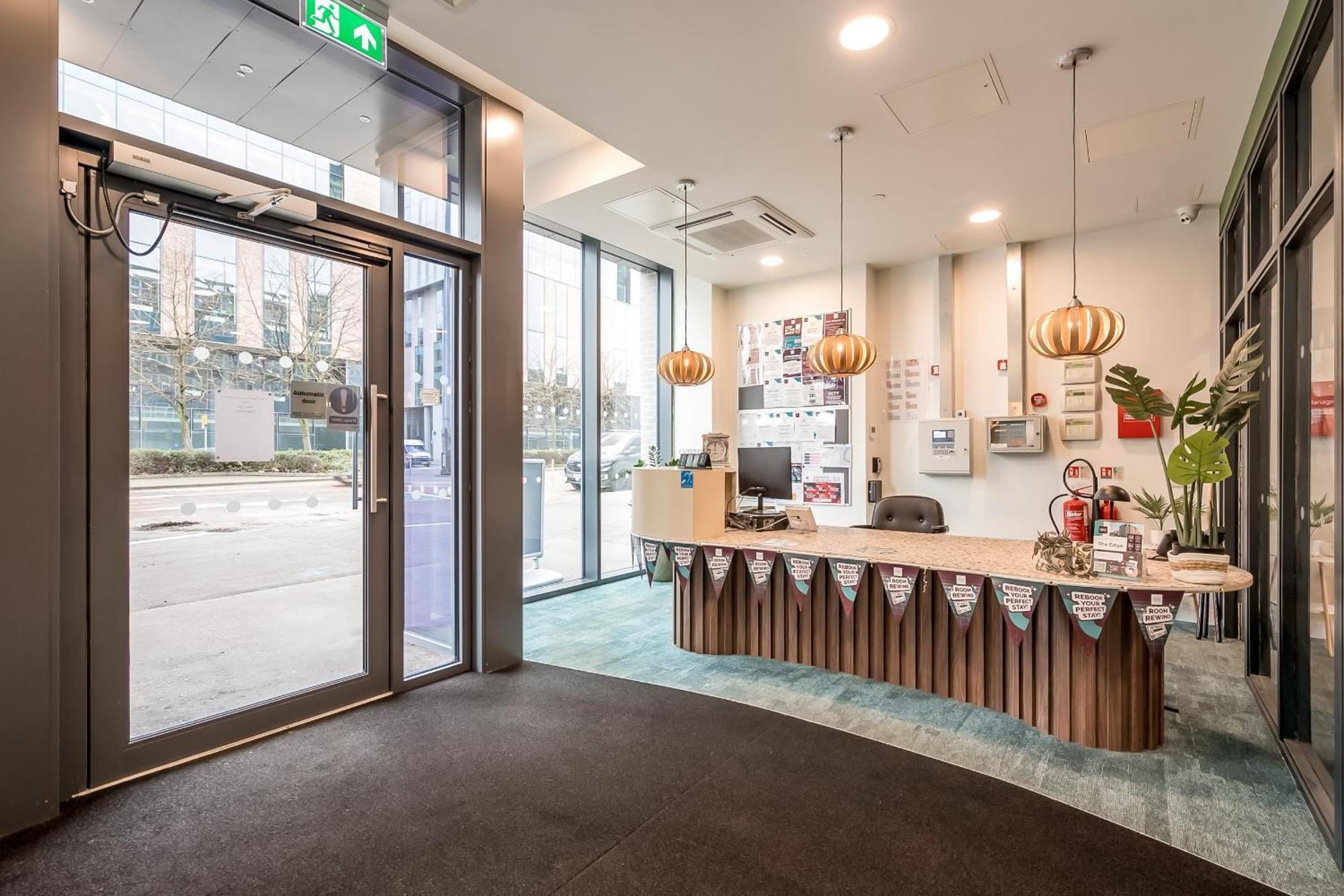 The Best Value Option For The City Centre - Non Students Welcome Belfast Exterior foto